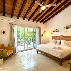 https://private-room-in-a-boho-house-n3.hotelspuertovallarta.org